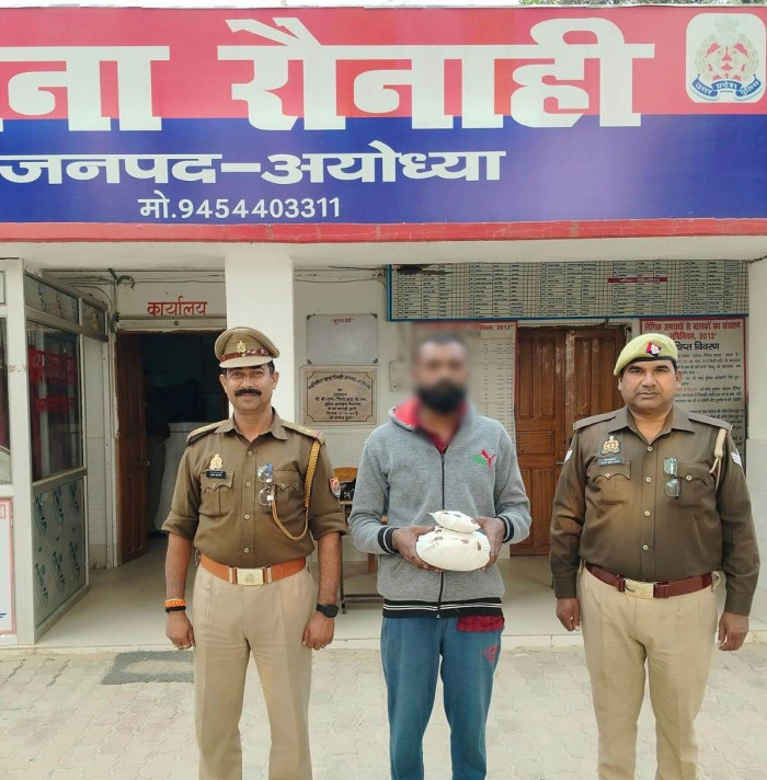 अवैध नशीला पदार्थ (गांजा) की तस्करी करने वाला अभियुक्त गिरफ्तार, कब्जे से 1100 ग्राम गांजा बरामद