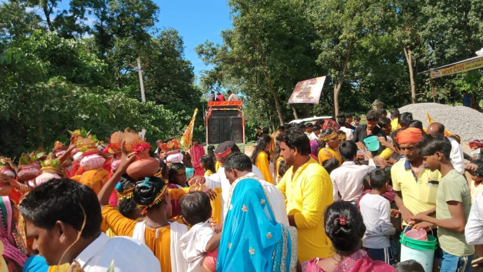 भक्ति का अद्भुत संगम : भेलसर में भव्य कलश यात्रा निकाली गई