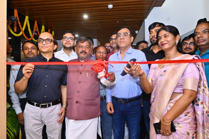 चिरंजीवी हॉस्पिटल में 30 बेड की नई आधुनिक आईसीयू यूनिट का हुआ लोकार्पण