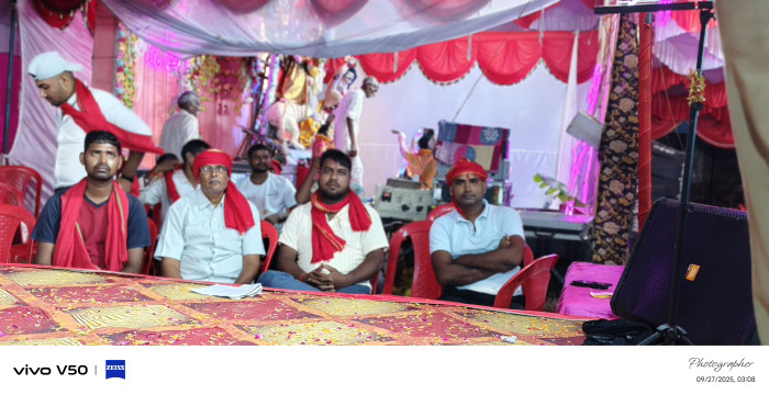 नव युवा दुर्गा पूजा समिति सहनी की ओर से भव्य जागरण का आयोजन