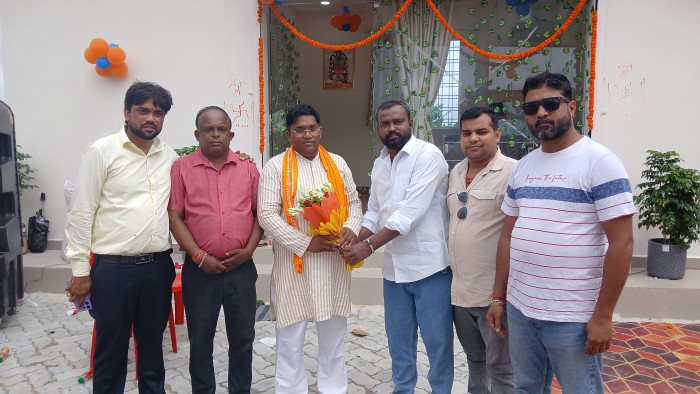 पूर्व सांसद लल्लू सिंह नें किया श्रीराम फिलिंग स्टेशन का शुभारम्भ, ग्राहकों को मिलेगी बेहतर सुविधा।